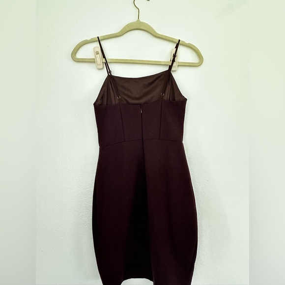 ASTR DRESS - Picture 2 of 4